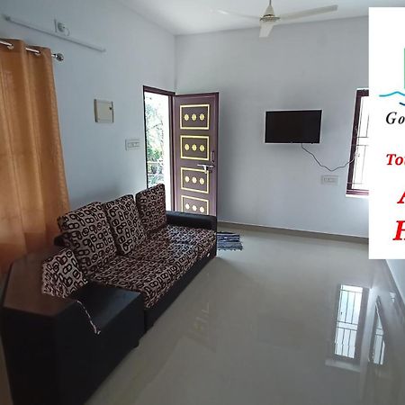 Space Villa Homestay Irimbranallur Екстериор снимка